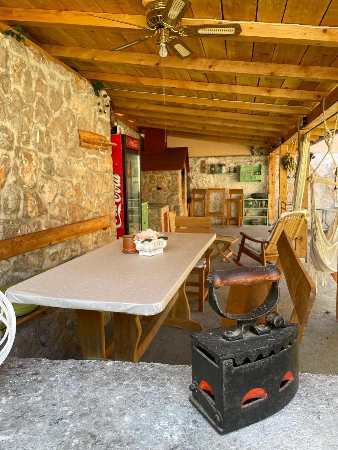 Studio Apartmani Kremic Karlobag Εξωτερικό φωτογραφία