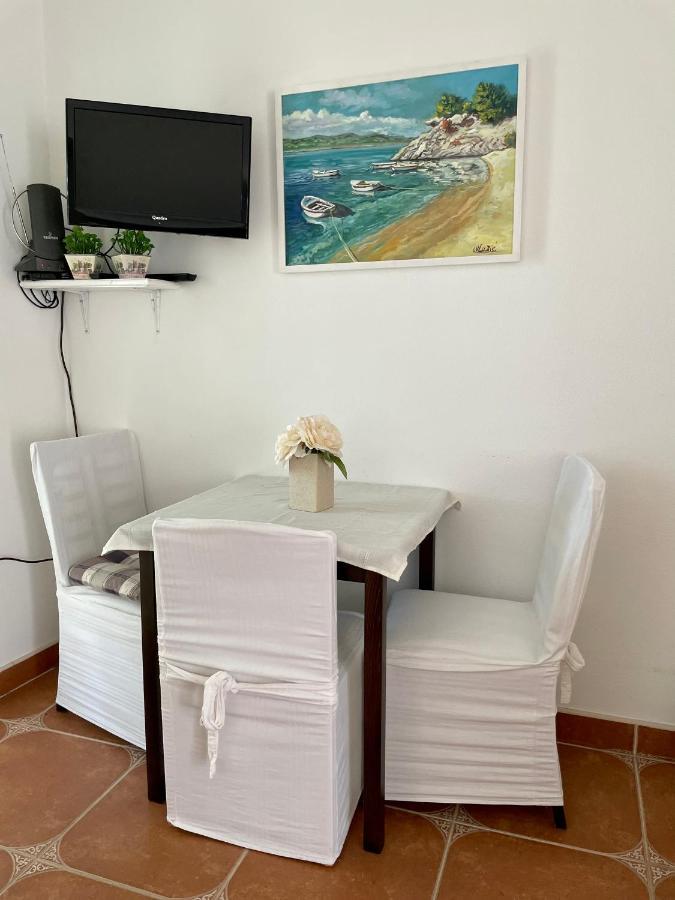 Studio Apartmani Kremic Karlobag Εξωτερικό φωτογραφία