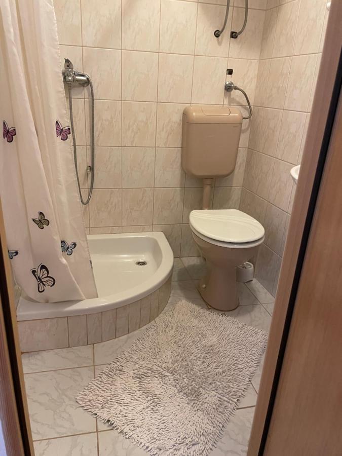 Studio Apartmani Kremic Karlobag Εξωτερικό φωτογραφία